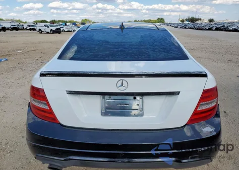 2013 Mercedes-Benz C 250 from USA, damaged, VIN WDDGJ4HB7DG011248